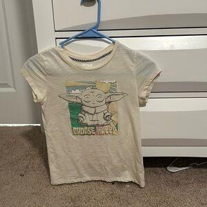 Star wars, Baby yoda shirt